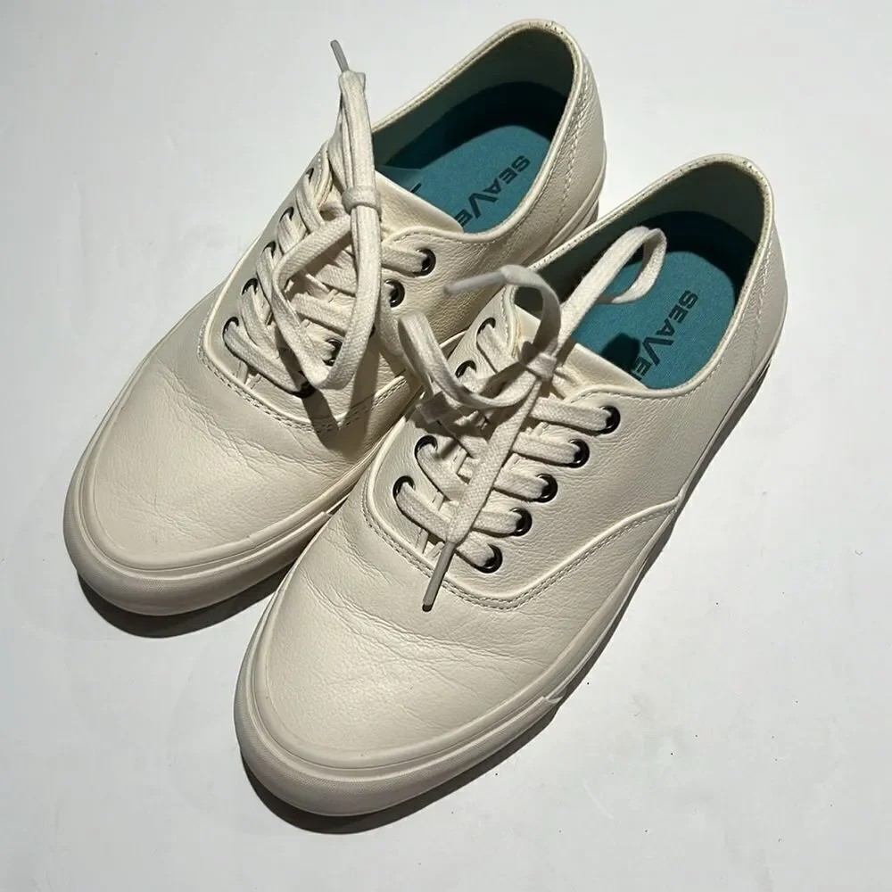 SeaVees‎ Legend Sneaker/white tumbled leather/size 7.  B61